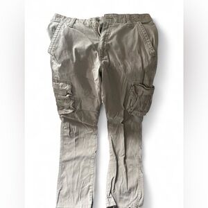 Men's Wrangler Cargo Pants Size 32/30
